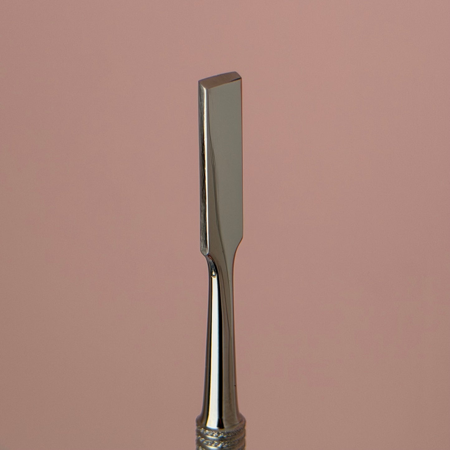 Eyelet & Blade