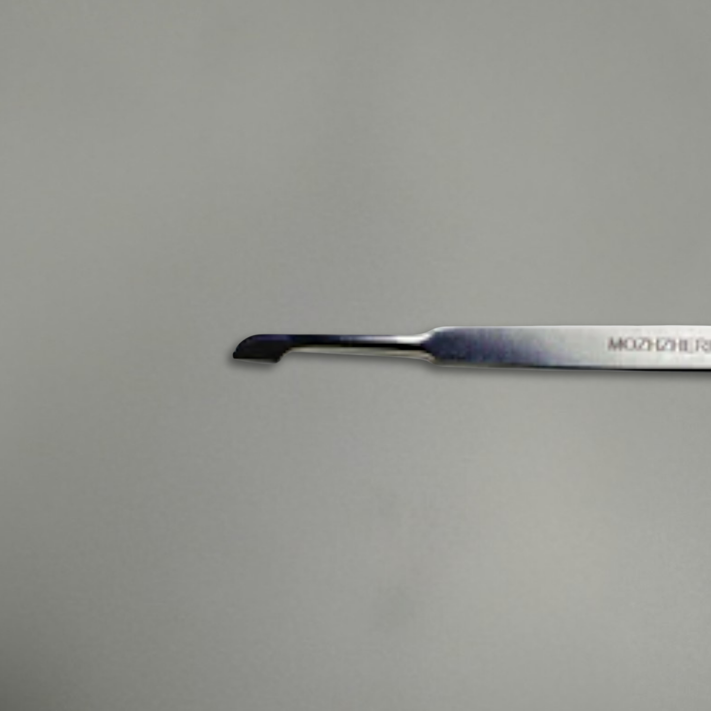 Mozhzheri Combo Cuticle Pusher