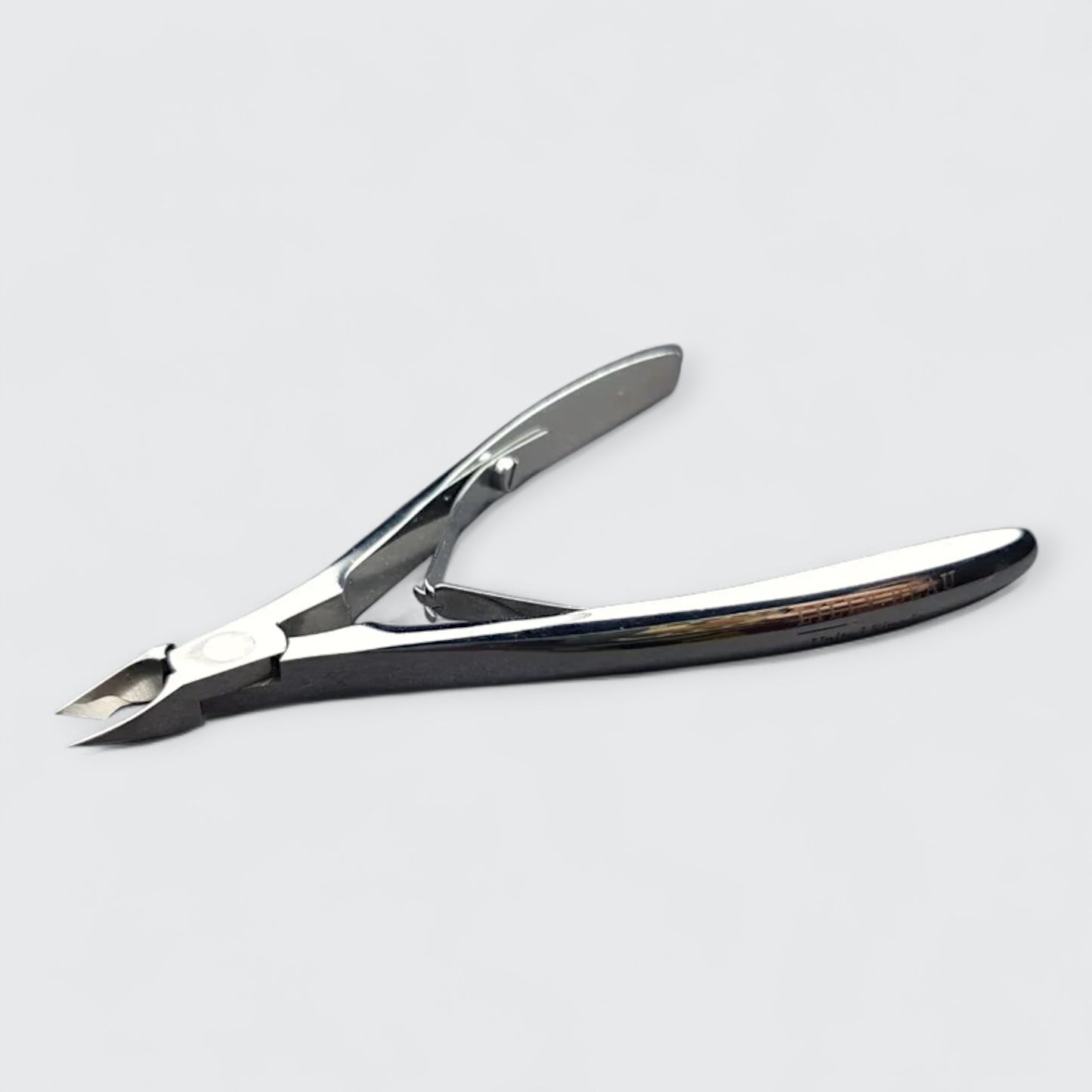 Lilly Beau Pro Cuticle Nippers