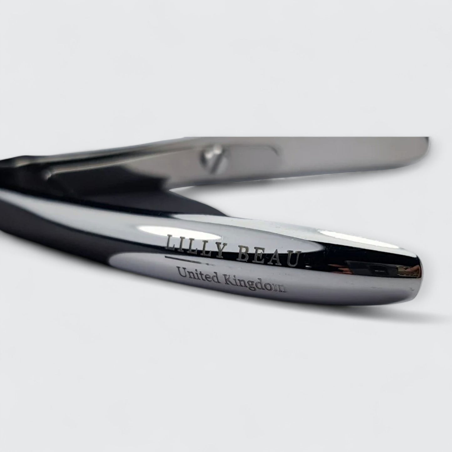 Lilly Beau Pro Cuticle Nippers