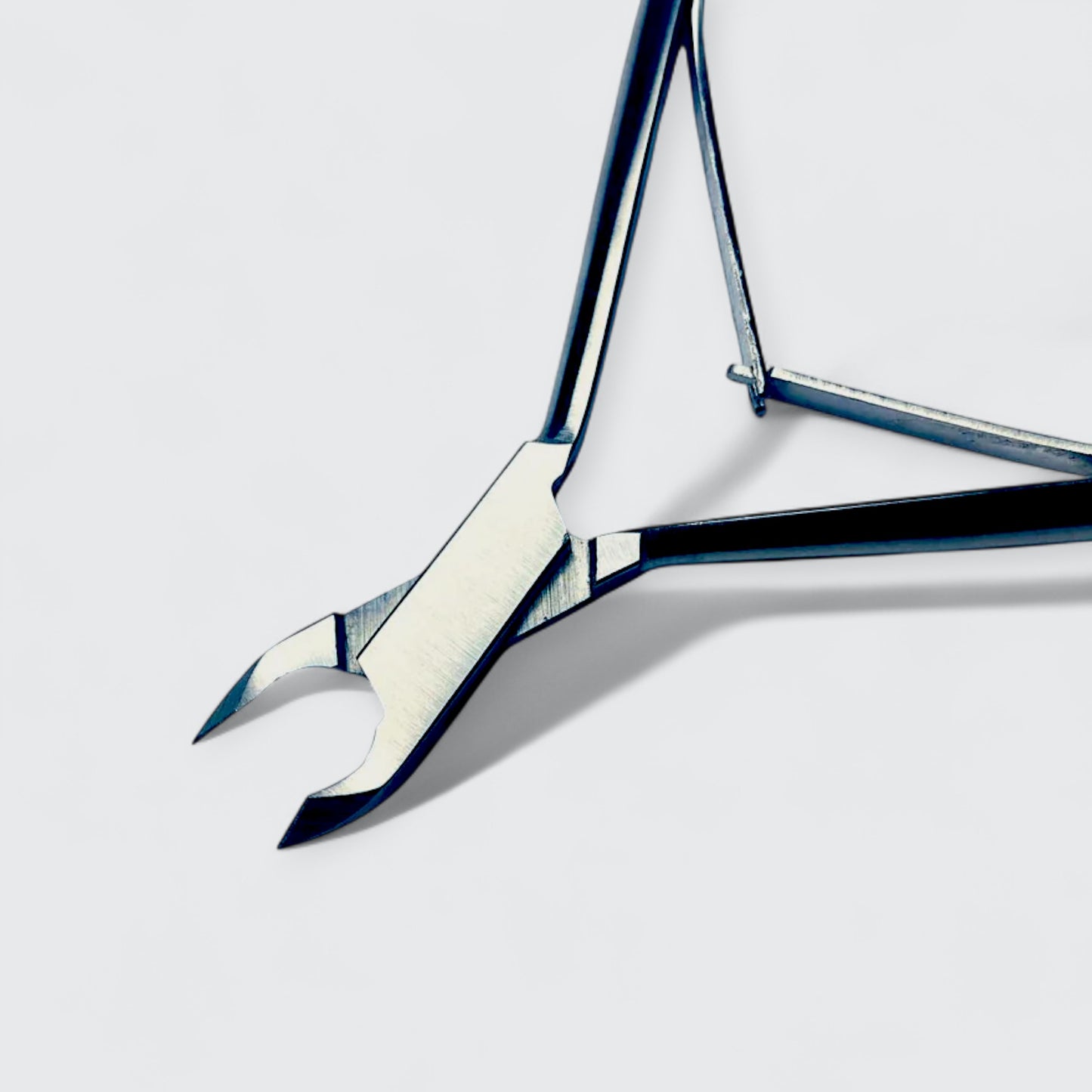 Lilly Beau Cuticle Nippers