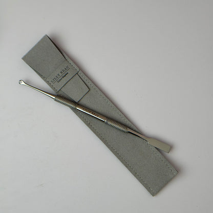 Eyelet & Blade